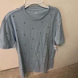 Gap t shirt